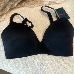 Tommy John | No Show Lace lined wireless bra 32DD NWT